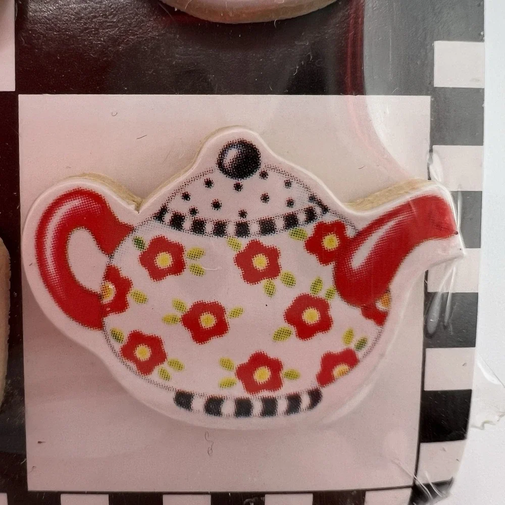 Vintage Mary Engelbreit Decorative Thumbtacks Teatime Tea Kettles Teapots Queen